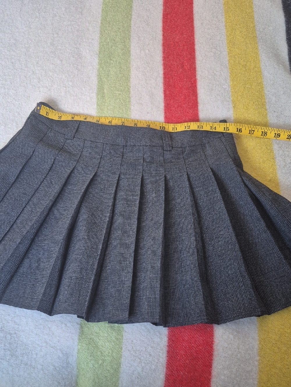 Zara Gray Pleated Mini Skirt